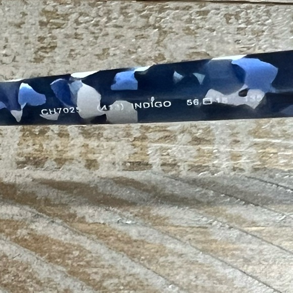 Cole Haan CH7025
Sunglasses used in good condition with case - Picture 9 of 15